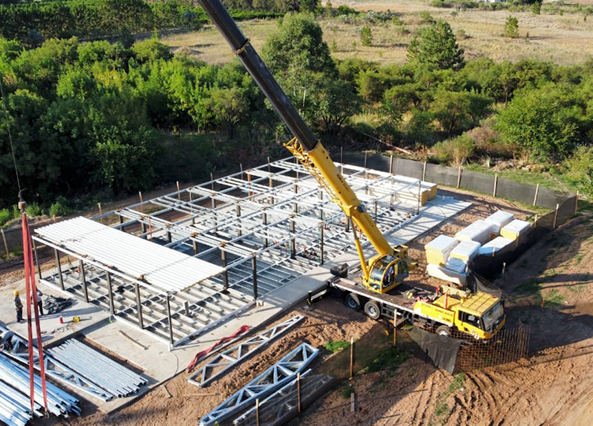 GRUA 25 Ton. QY25K5