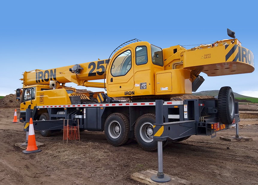 GRUA 25 Ton. QY25K5D