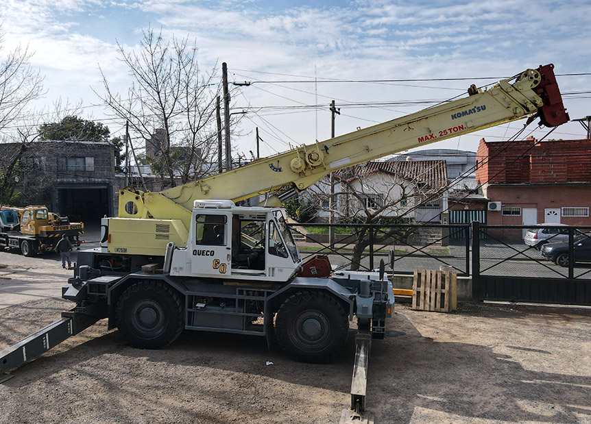 GRUA 25 RT Komatsu