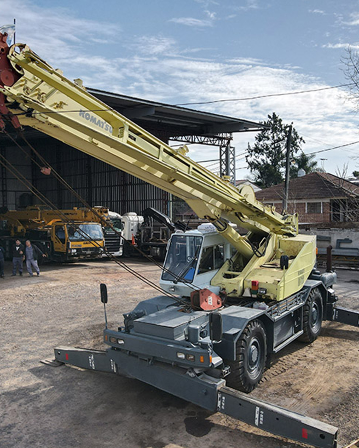 25 Toneladas RT Komatsu