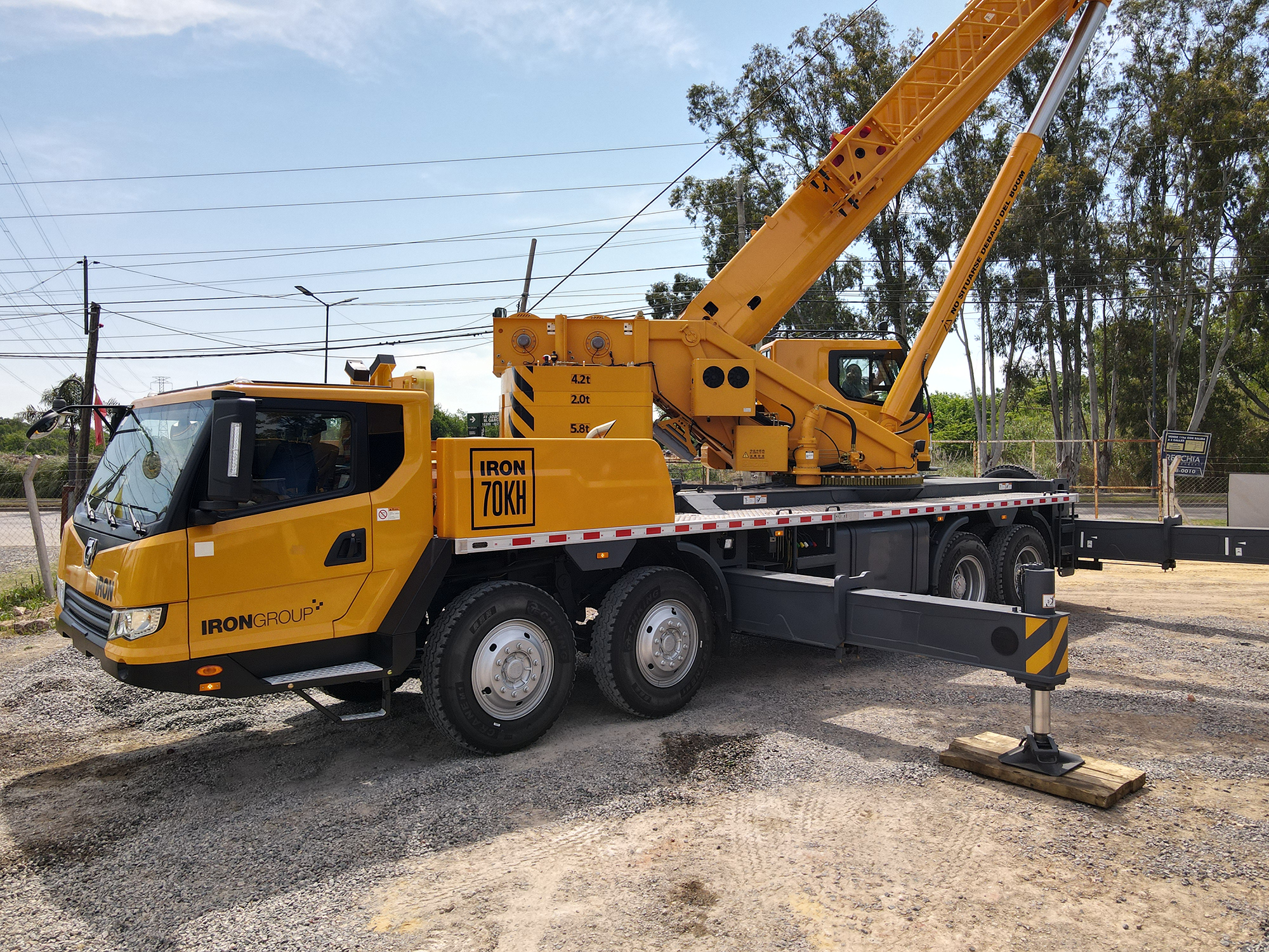 Gruas QY70KH